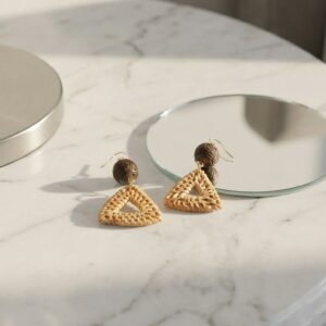 Aretes Iraca-Triangulo pequeño